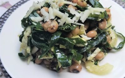 Collard Greens Salad with Black-Eyed Peas